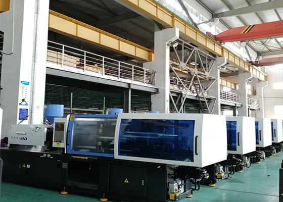 Porcellana macchine ad alta velocità dello stampaggio ad iniezione 10KW per la fabbricazione dei prodotti di plastica fabbrica